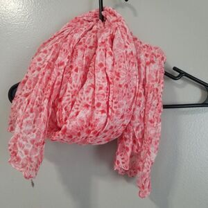 Denim & Co. Scarf Red White Tie Dye Design